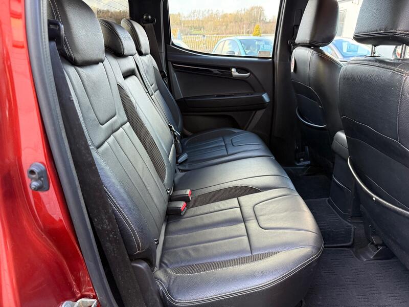 ISUZU D-MAX
