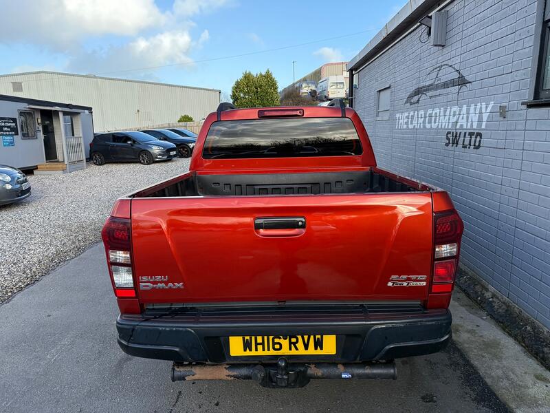 ISUZU D-MAX