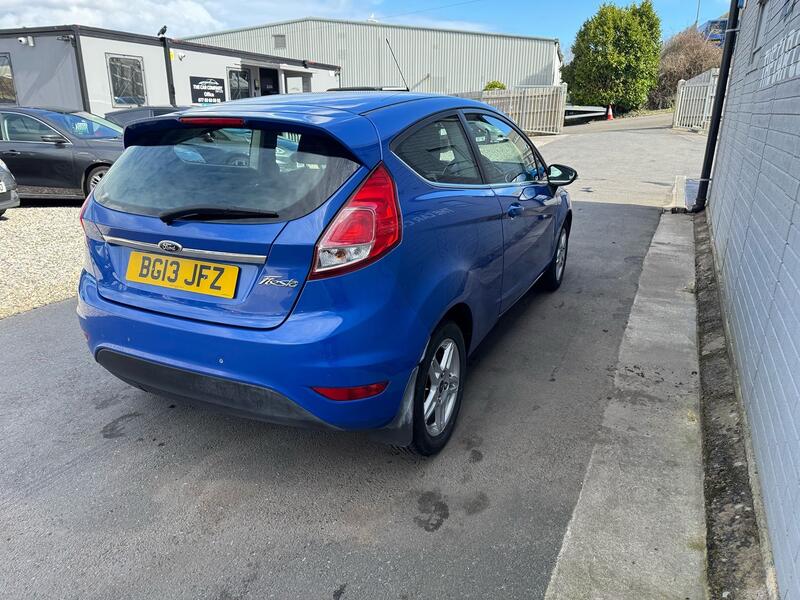 FORD FIESTA