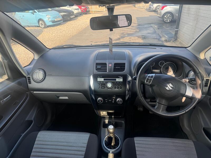 SUZUKI SX4