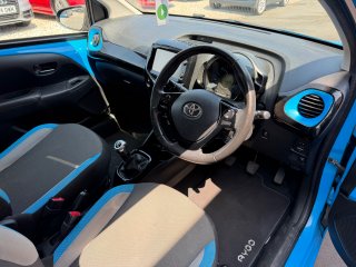 /photos/12653/10849402-4e3d-9974-b0bf-fffab322f8e8_i320x240.jpg