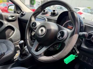 /photos/12653/7cf7f06a-fe8b-01a6-9c6b-bba7acfa1ca9_i320x240.jpg